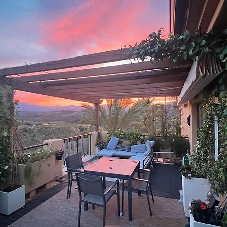 Quartiers Marbella Penthouse In Hacienda Cifuentes Benahavis Apartment Estepona Ngoại thất bức ảnh