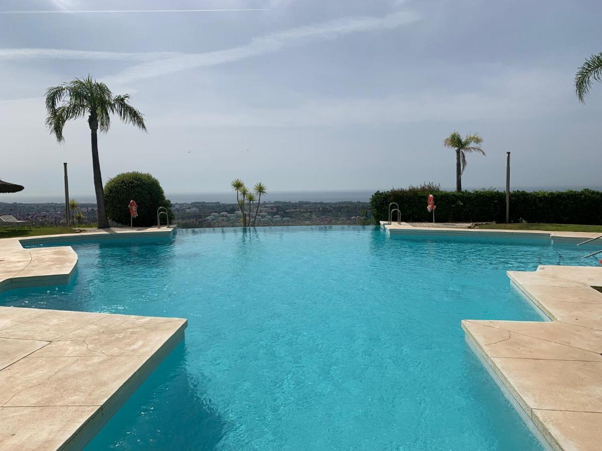 Quartiers Marbella Penthouse In Hacienda Cifuentes Benahavis Apartment Estepona Ngoại thất bức ảnh